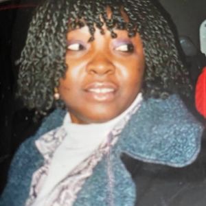 Meet your Posher, Claudette